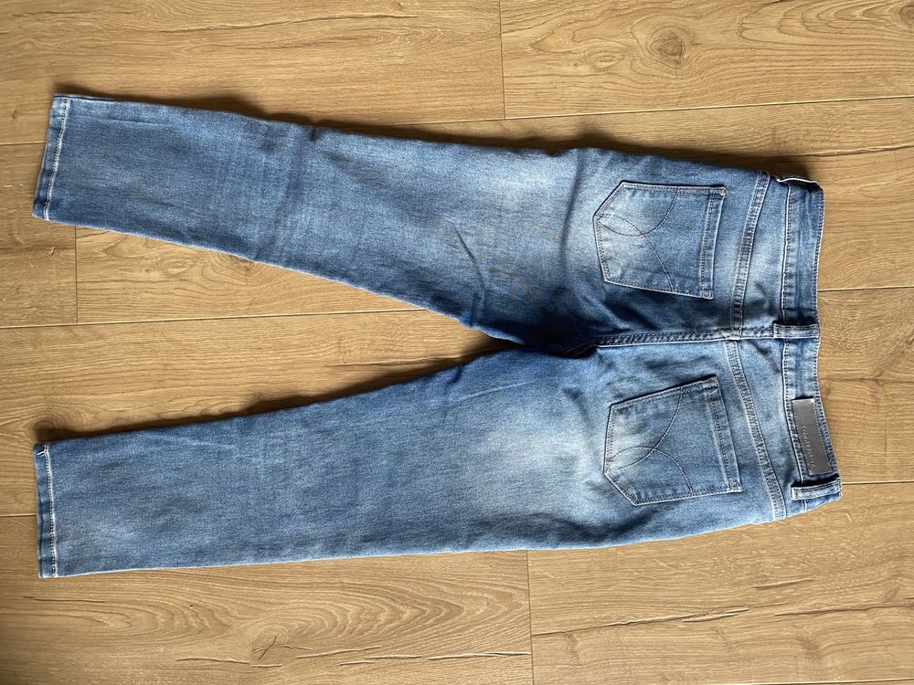 Jeansy Calvin Klein  rozm. 134-140