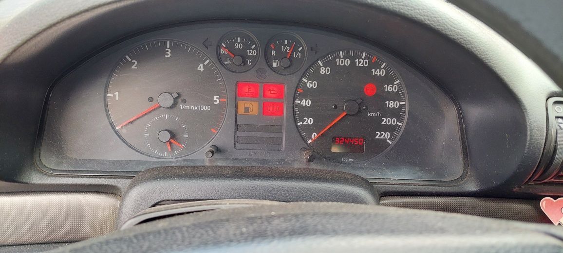 Audi a4 1.9 tdi 1997r