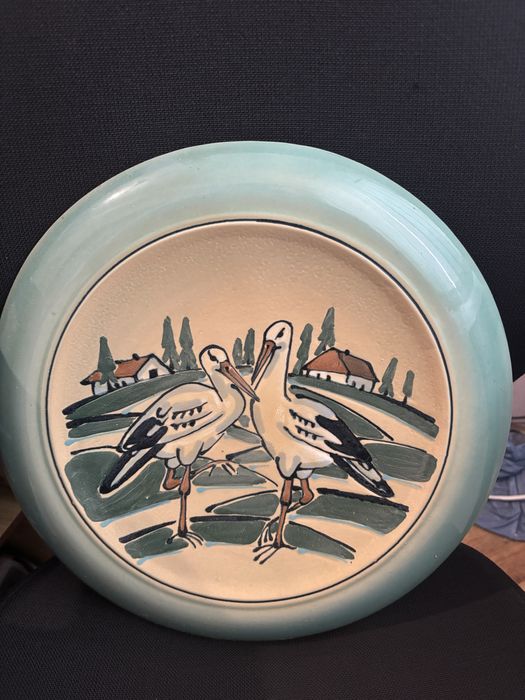 Продається декоративна настінна тарілка