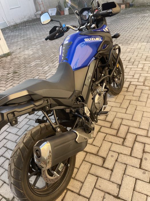 Suzuki v trom 650 com 14 mil km
