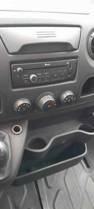 Renault Master 2013r, 6 os,klima,po serwisie