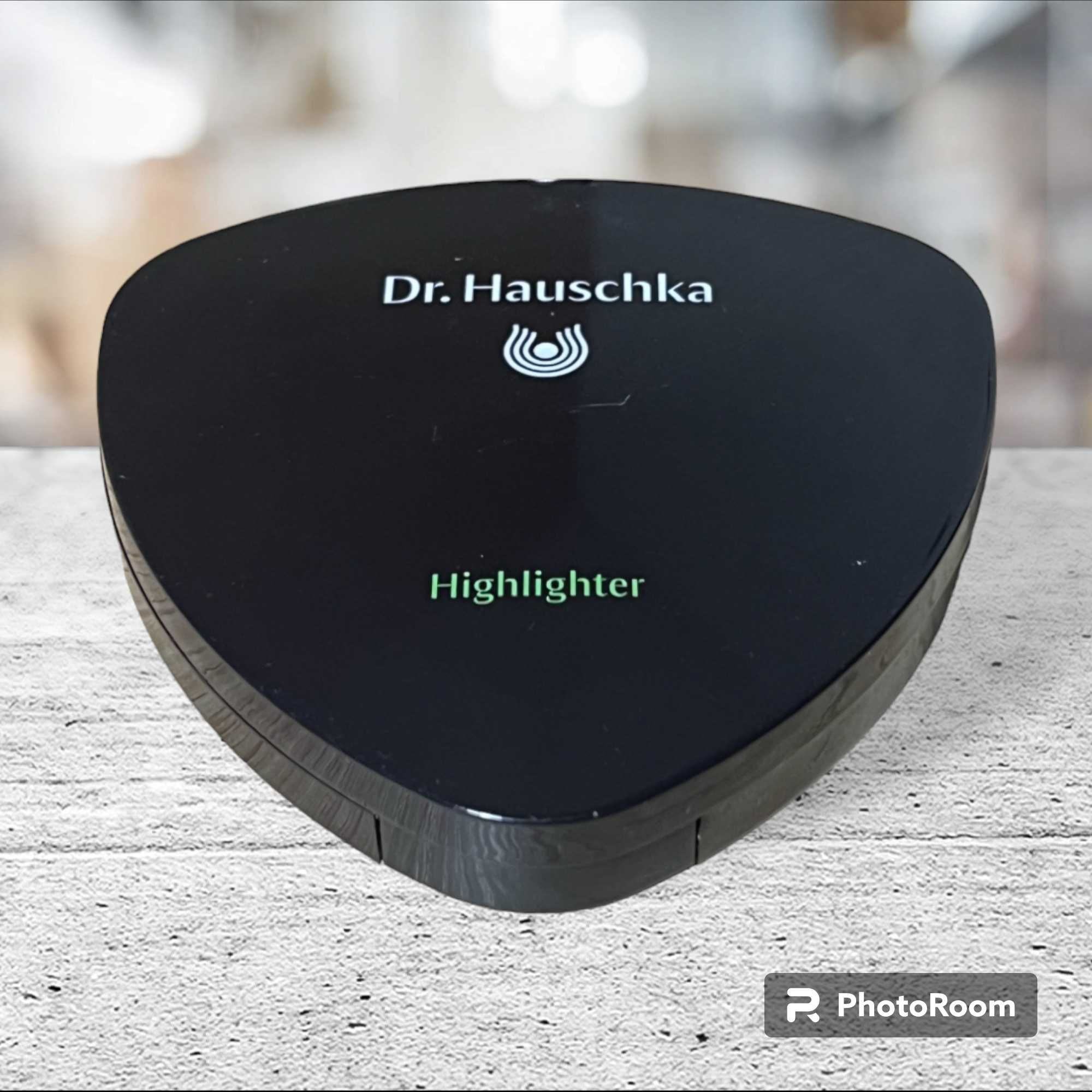 Dr. Hauschka Rozświetlacz odcień 01 illuminating