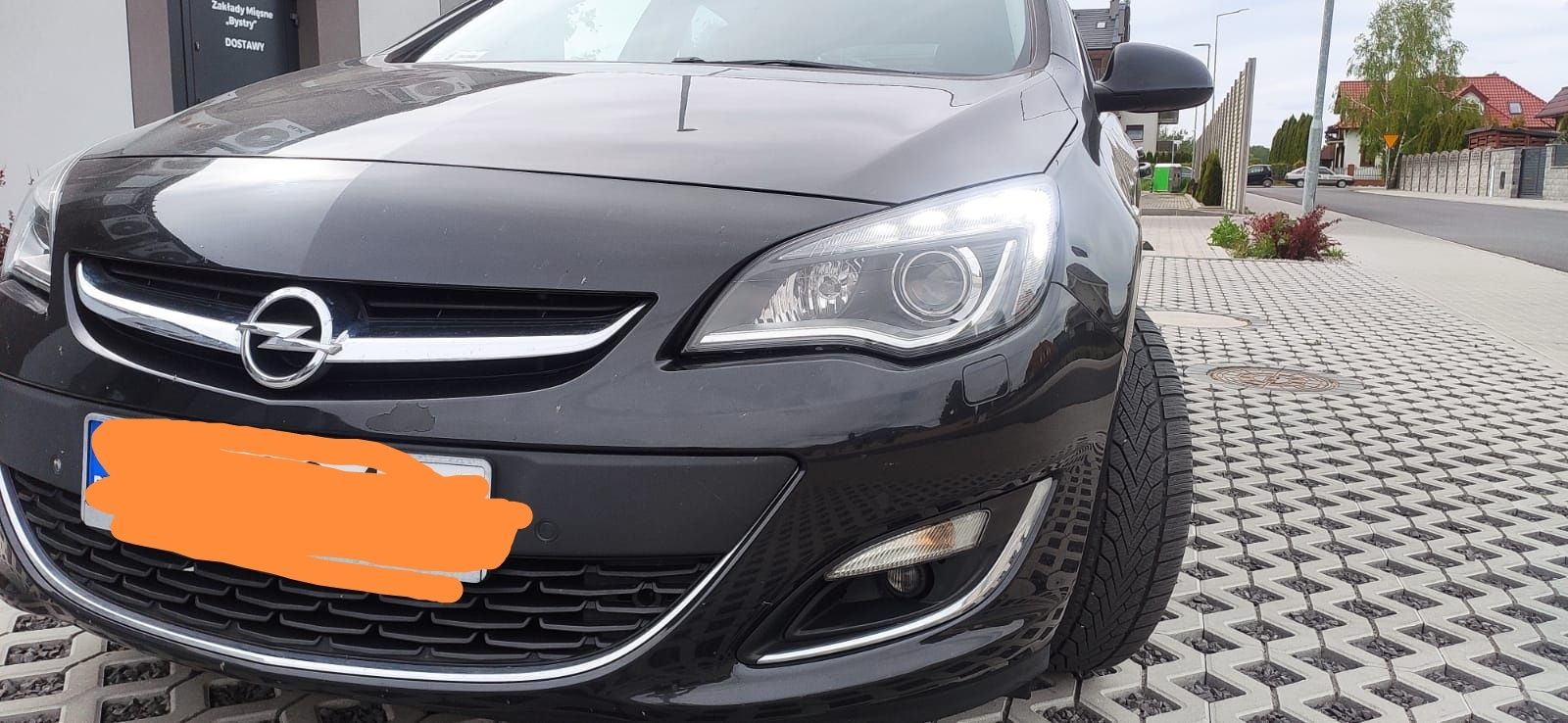 Opel Astra J 1.4 turbo 140KM