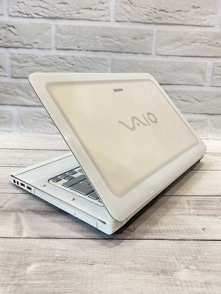 Ноутбук SONY VAIO PCG-61714M 14’’ i3-2330M 8GB ОЗУ/ 500GB HDD (r1466)