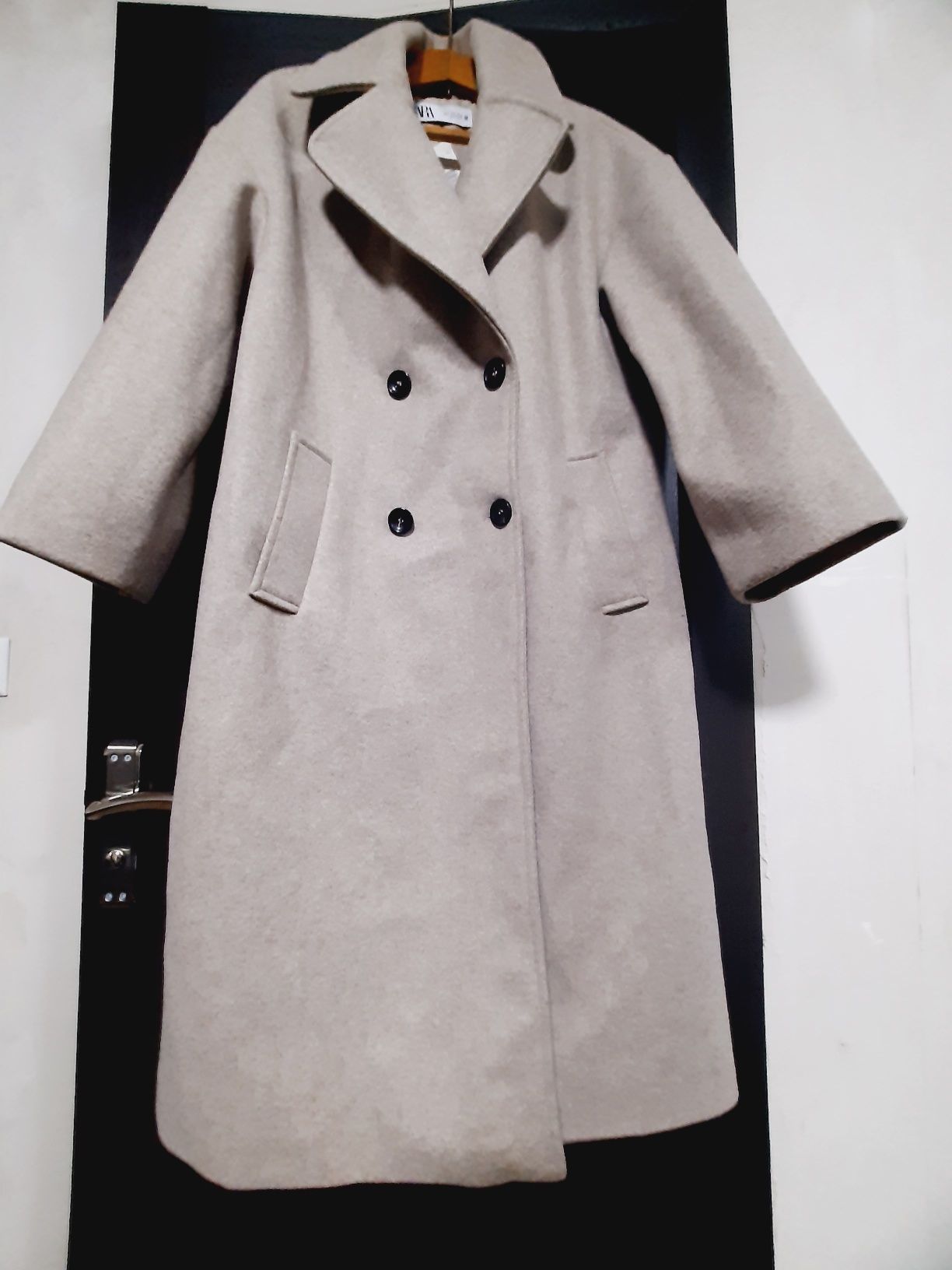 Пальто женское Zara