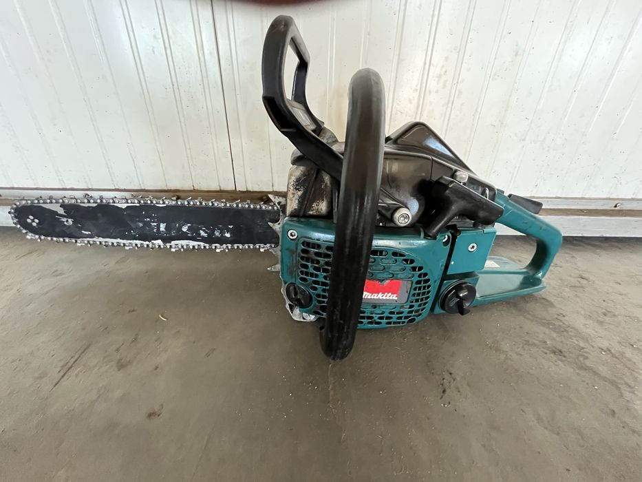 Makita DCS 520 piła spalinowa pilarka stan bdb