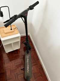 Trotinete urban glide 350W 25km/h com mal contato na bateria