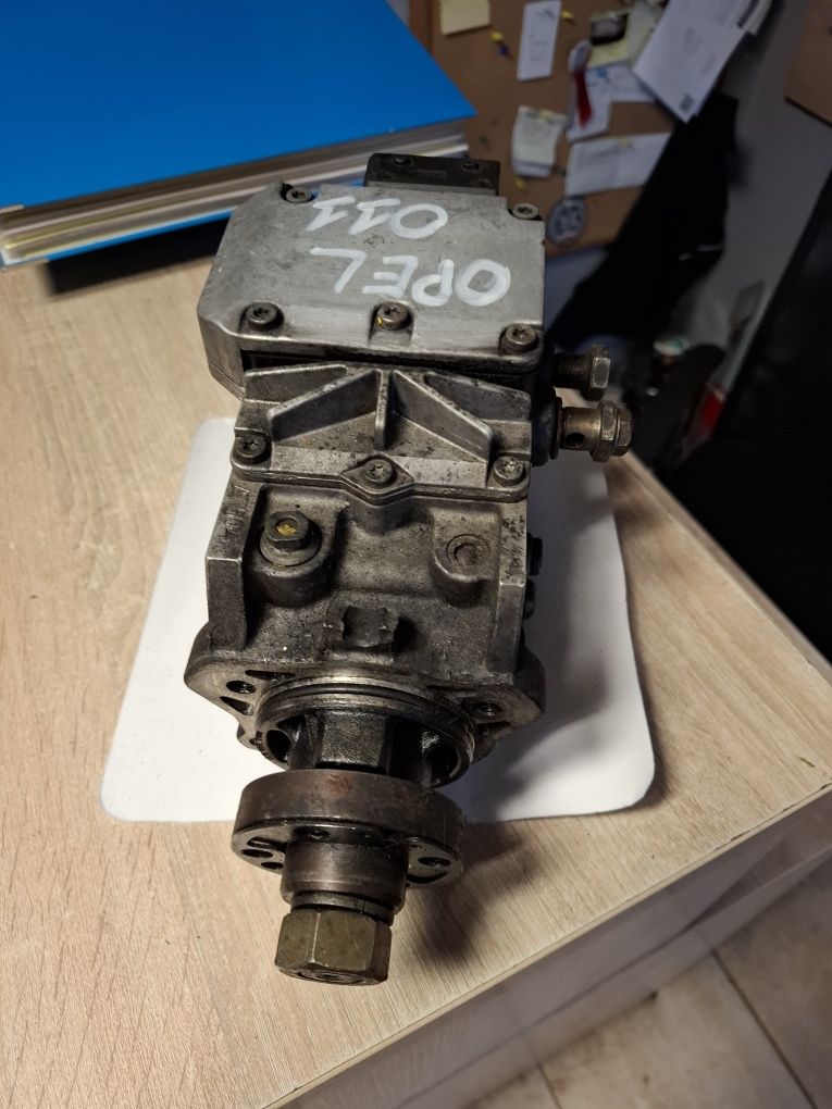 Opel Astra Zafira Vectra 2,0 DTI Pompa Wtryskowa 011