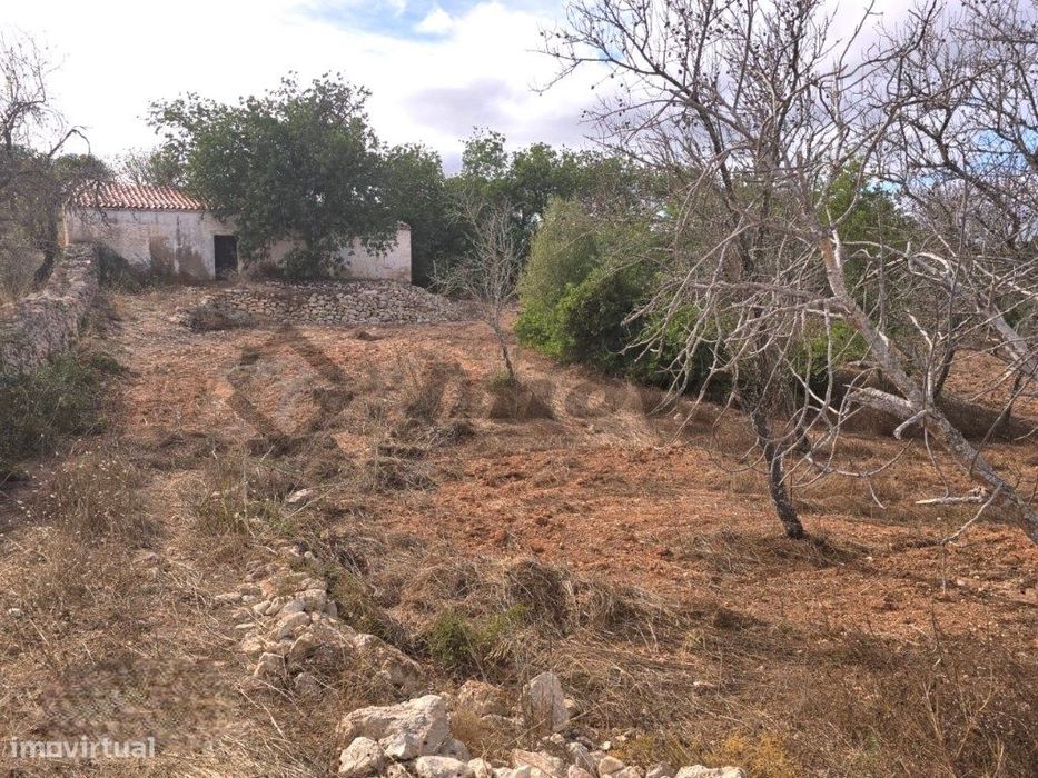 Quintinha com ruína em Paderne, Albufeira