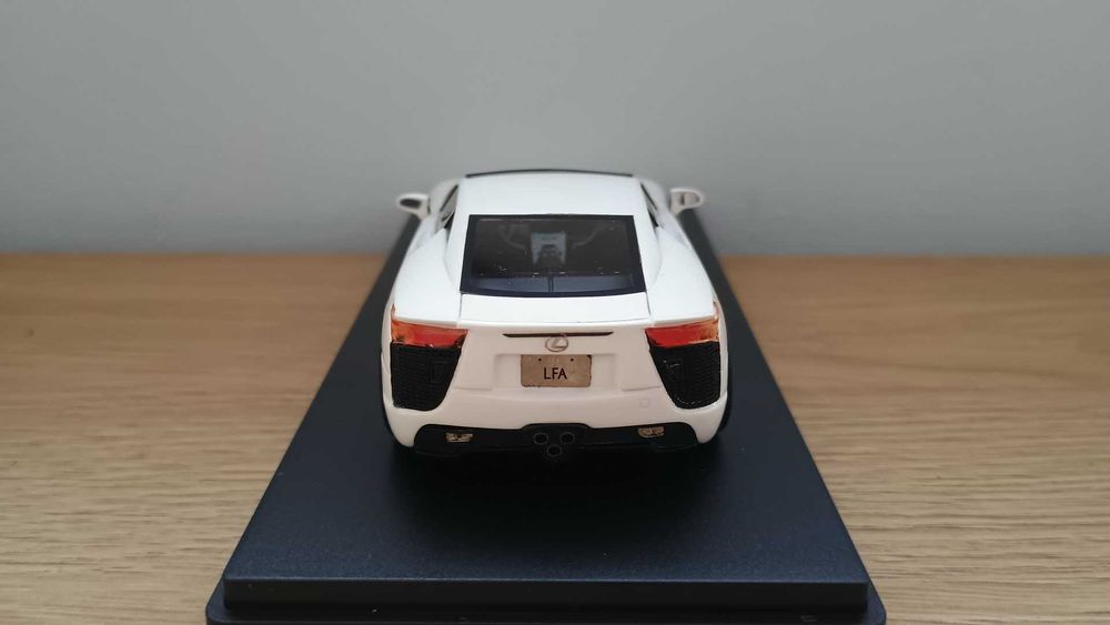 Lexus LFA 2011 white (Wit`z) 1/43 1:43