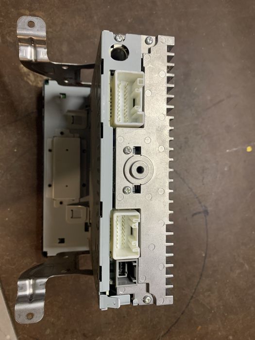Автомагнітола Mitsubishi Electric