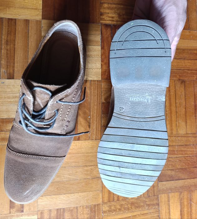 Sapatos quase novos impecáveis