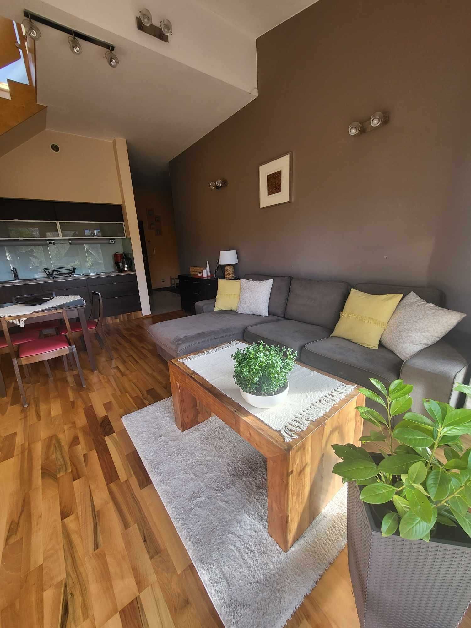 Apartament z windą i garażem balkon widok