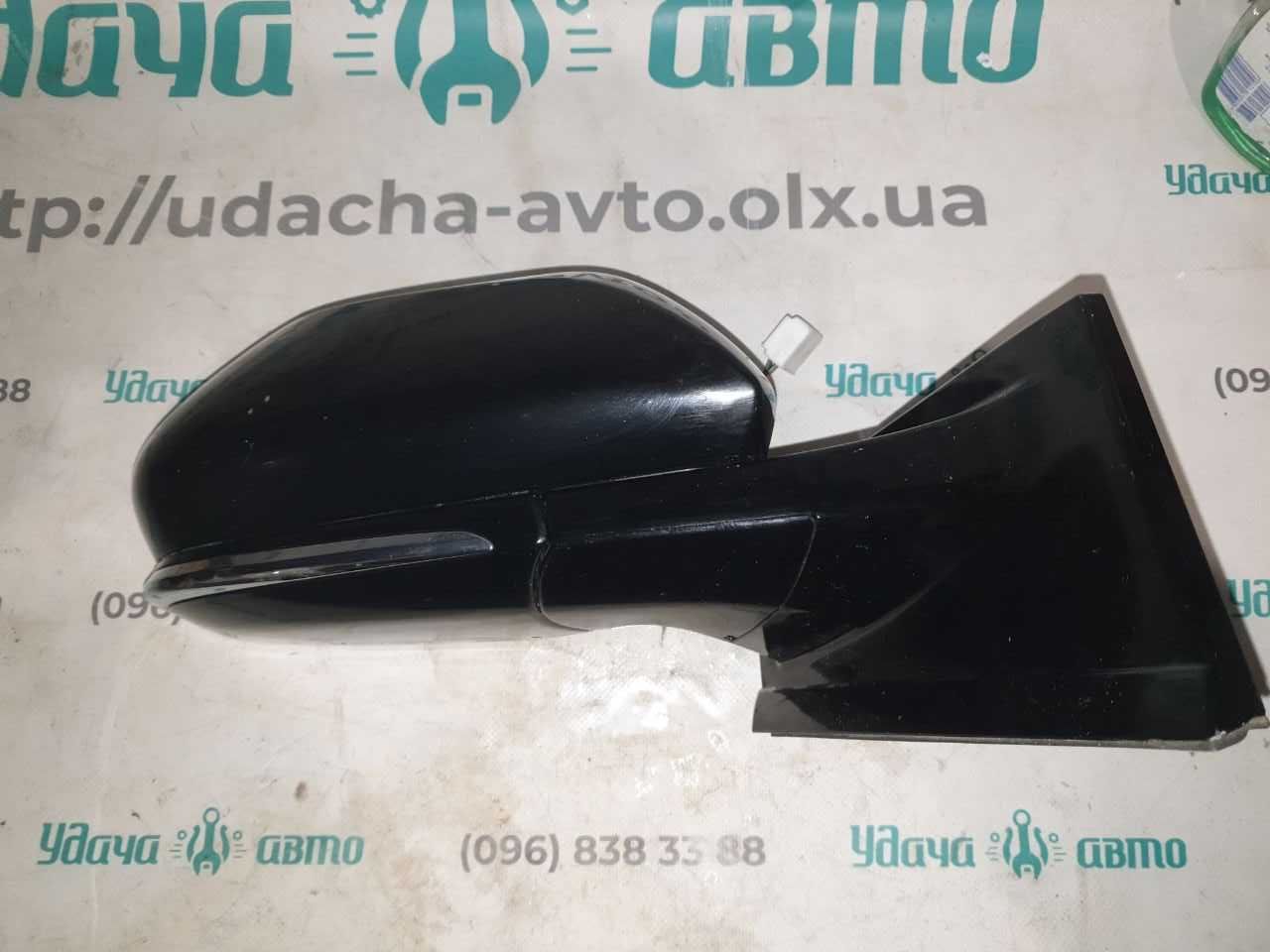 Дзеркало бічне праве Toyota Prius 50 16-6 пінів мертві зони BSM чорне