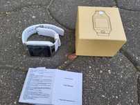 smartwatch biały elektroniczny