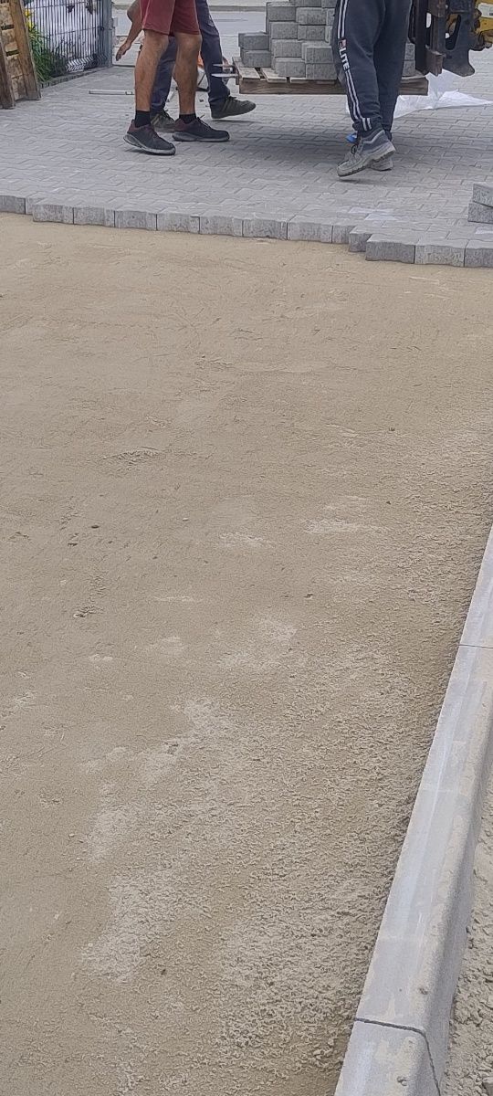 Suchy beton, podsypka betonowa, stabilizacja, podbudowa,tani transport
