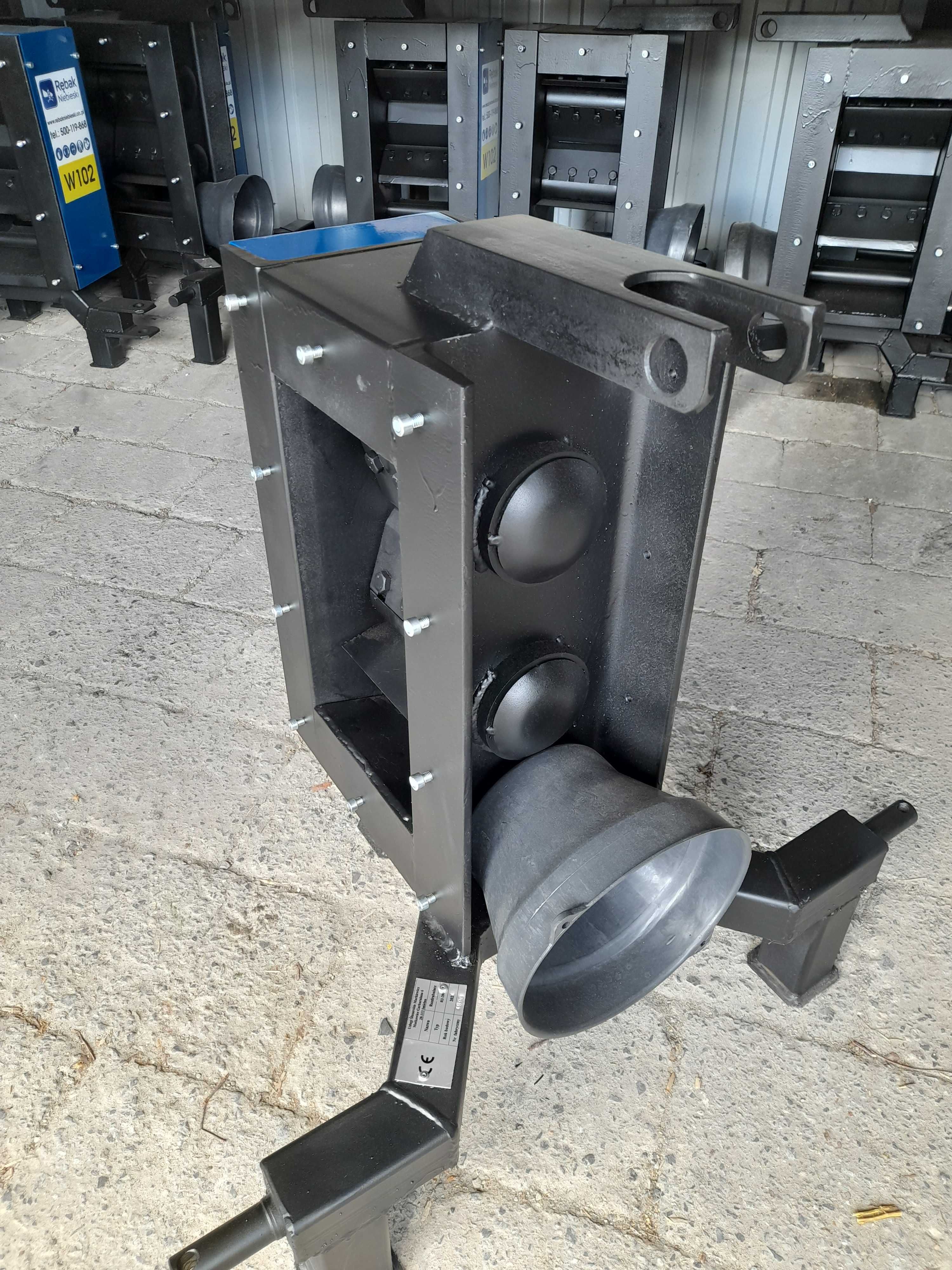 Mechanizm RĘBAKA do 11cm rozdrabniacz W102 walcowy rebak rembak R2-200