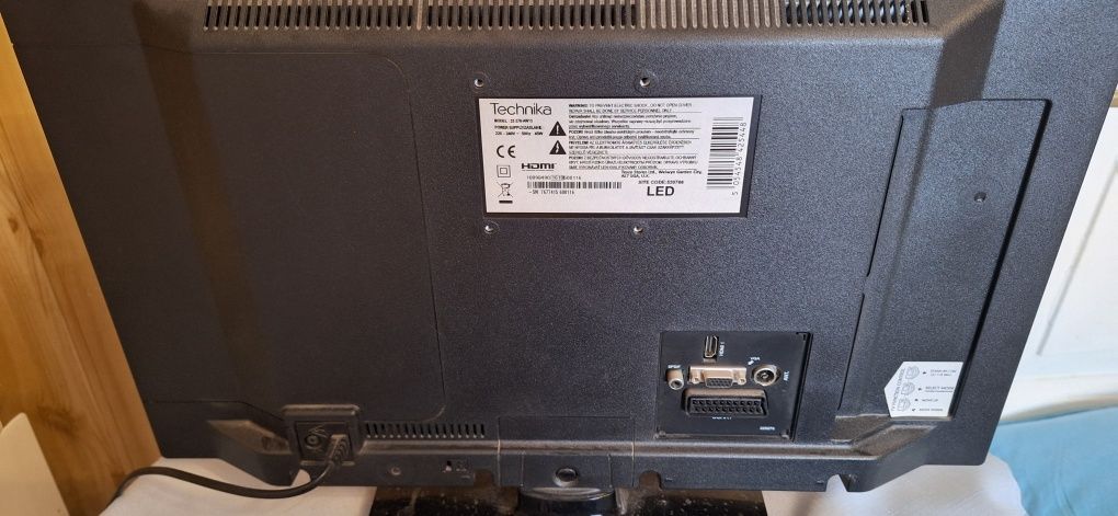 Tv Technika Led 22 całe zestaw kompletny dekoder piloty