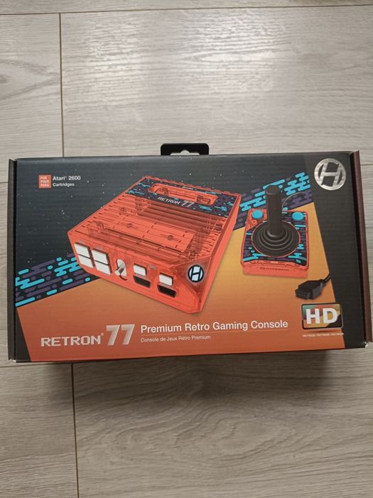 Konsola Hyperkin RetroN 77 HD Bursztynowy Atari 2600