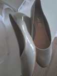 buty na niskim obcasie