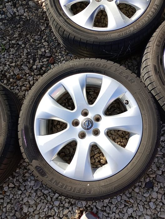 Koła aluminiowe felgi opel 5x105  215/50/17