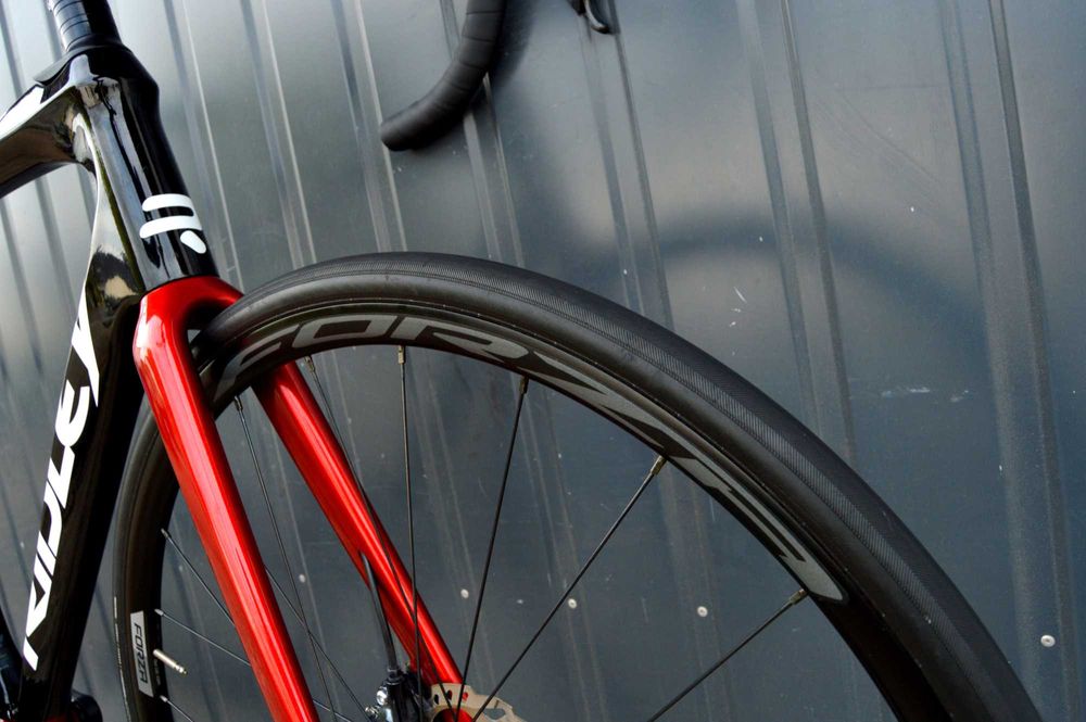 Premium komfortowa szosa RIDLEY FENIX DISC ULTEGRA M R8000 endurance