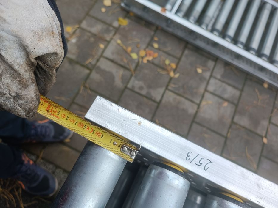 Podajnik rolkowy aluminowy prosty - wysyłka.