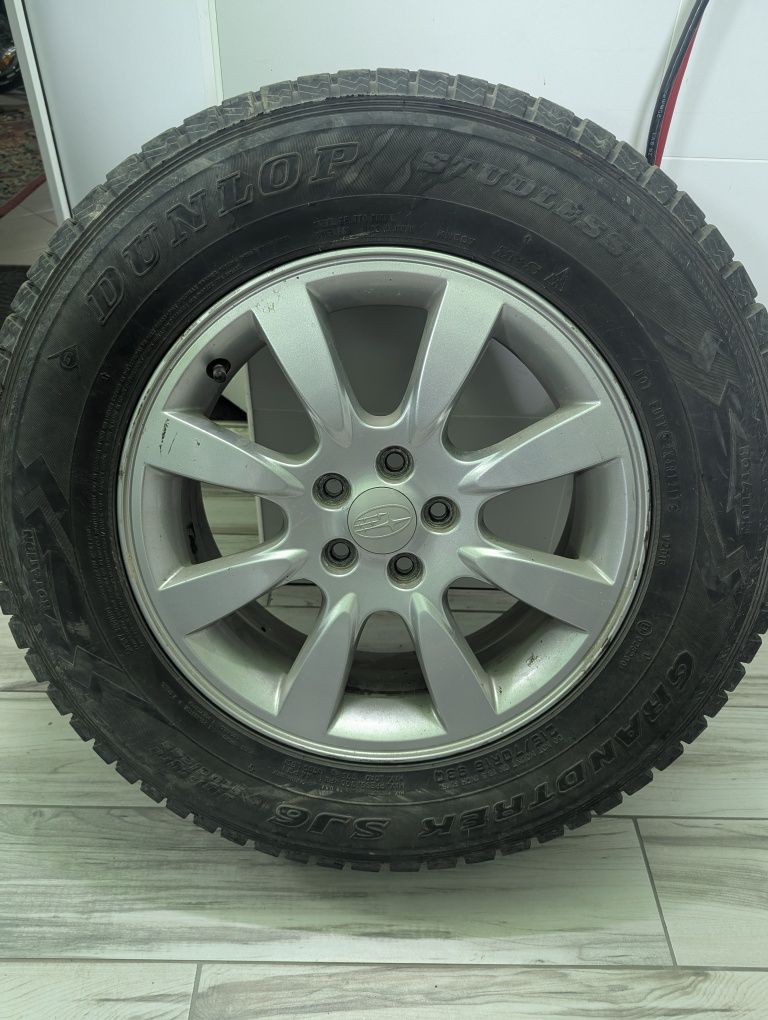 Шини з дисками 215.70р16. зима. 5*100. Обмен на зиму 245.60.R18.