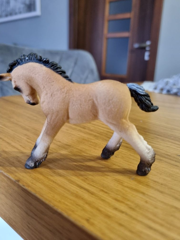 Źrebak ardeński schleich figurka