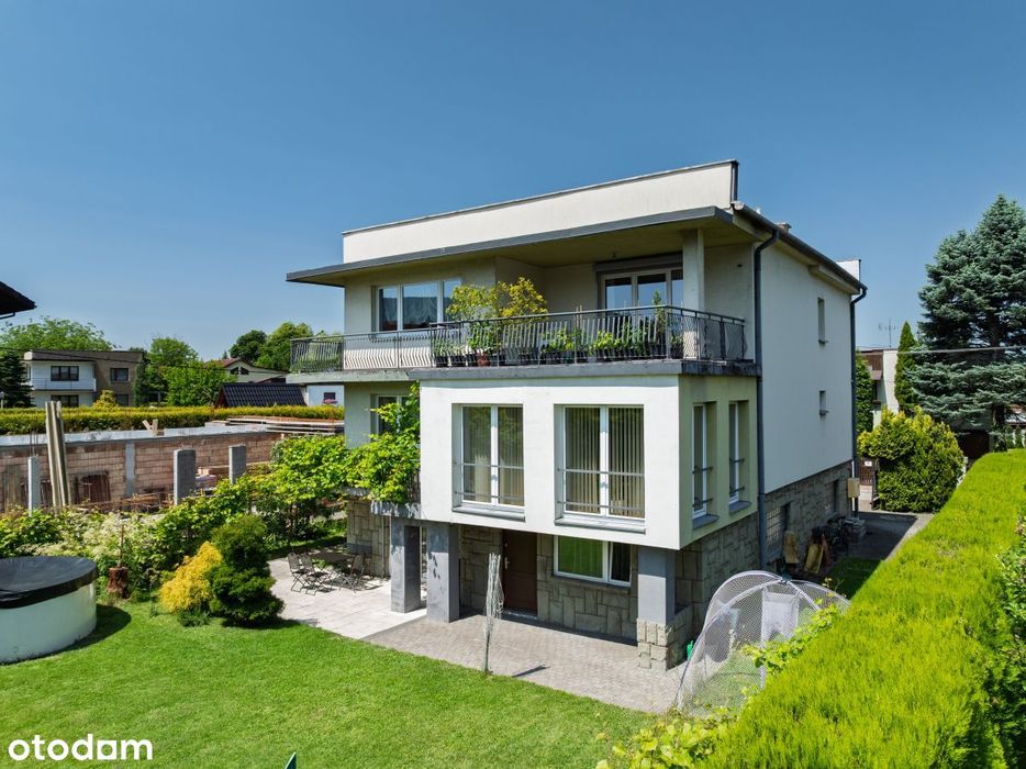 Dom Ustroń Centrum | Opcja aranżacji 3 mieszkań