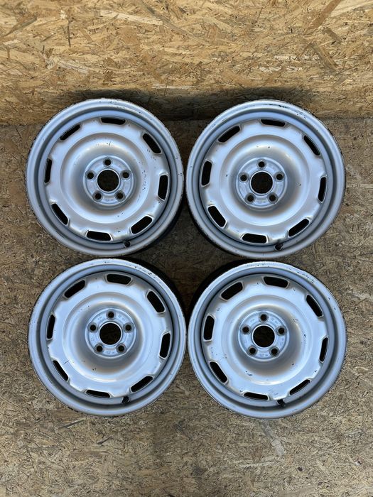 Диски5/100 R15 ET38 ЦО(діа)57.1 Вольцваген титани диски