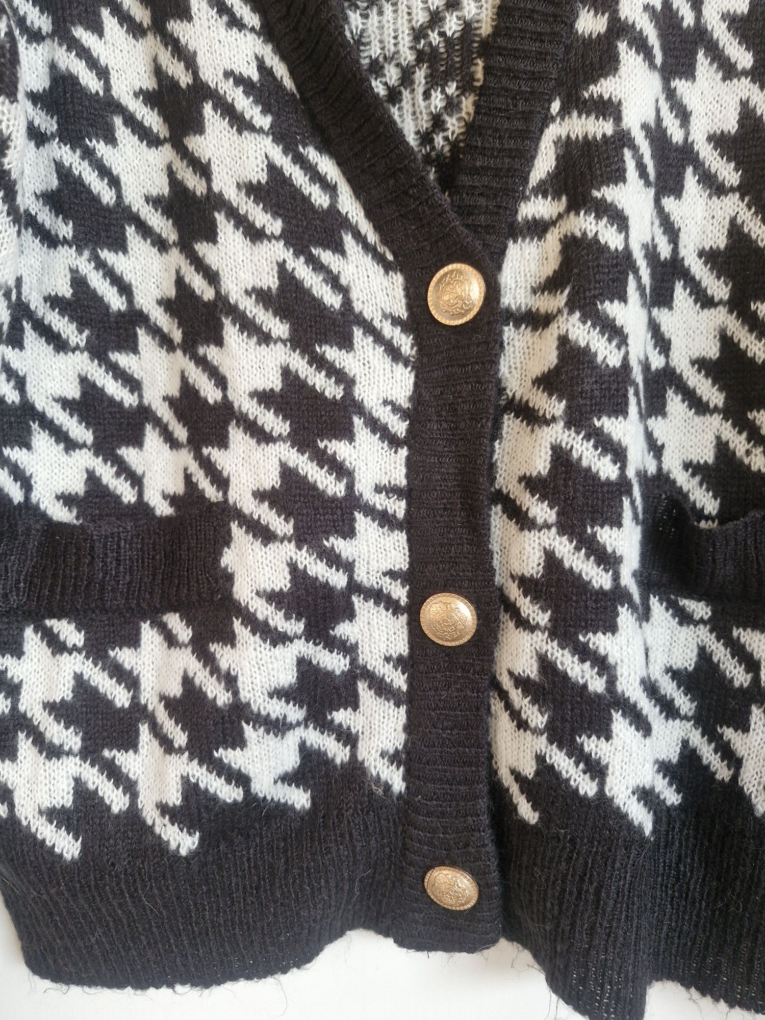 Kardigan sweter w pepitkę