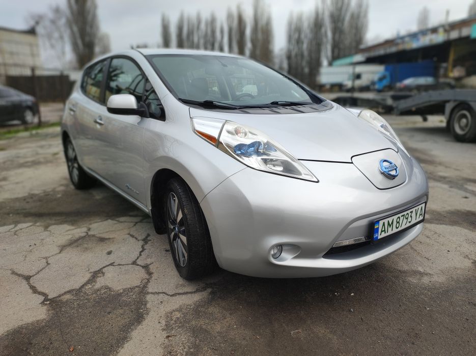 Nissan Leaf Ніссан Ліф