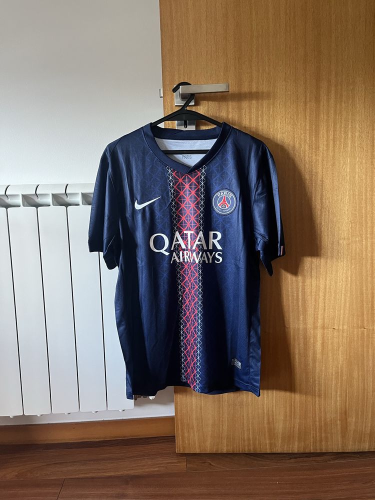 PSG 25/26 Home Kit - Vitinha #17
