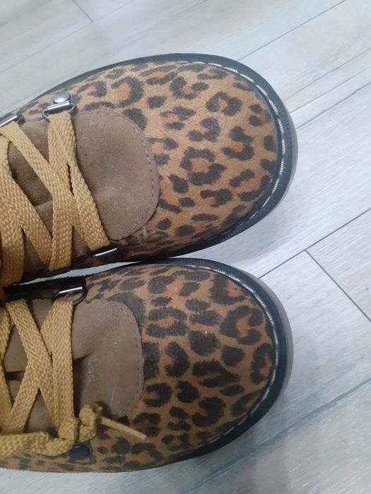 Buty w panterke roz. 39