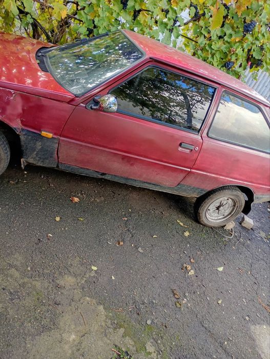 продам Таврию, не на ходу, по тп