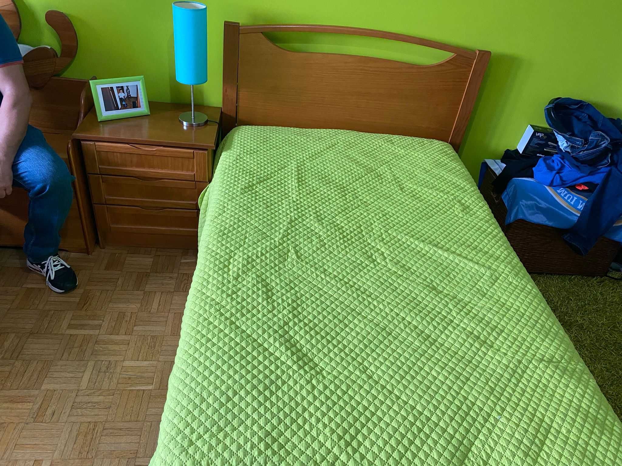 Cama de solteiro