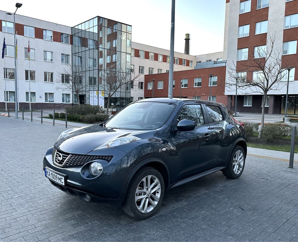 Nissan Juke офіційна, нефарбована +газ Lovato