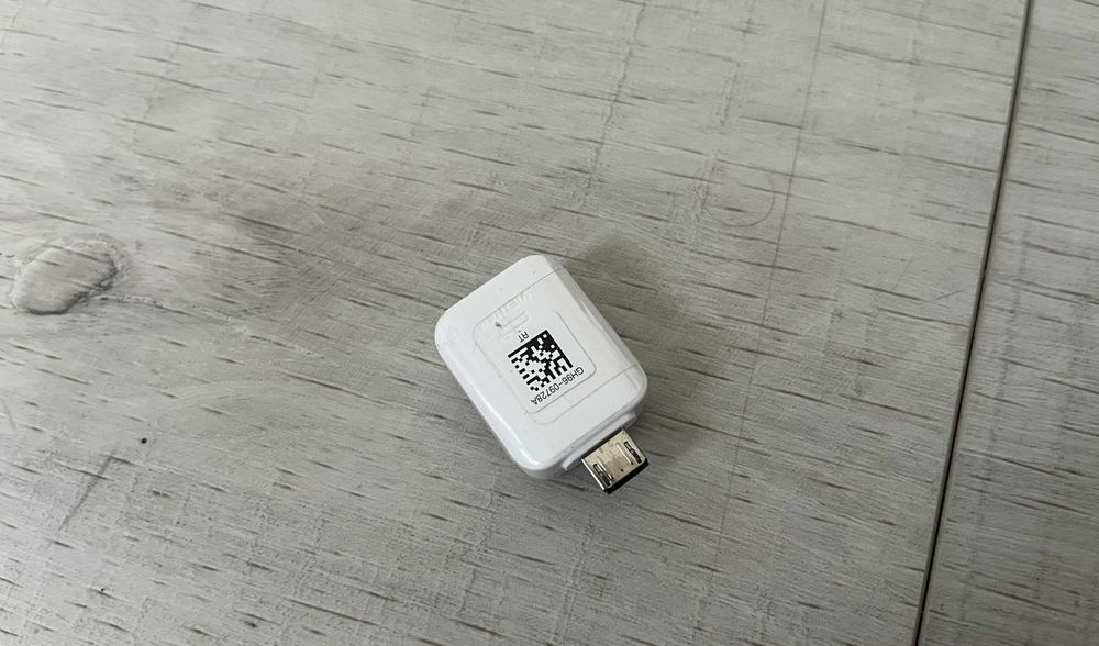 USB Adapter / Connector / przejściówka Samsung GH96 -09728A, micro USB