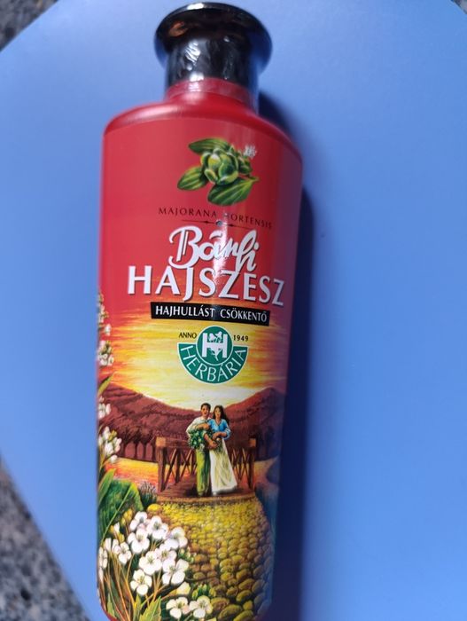 Wcierka do włosów Banfi Hajszesz