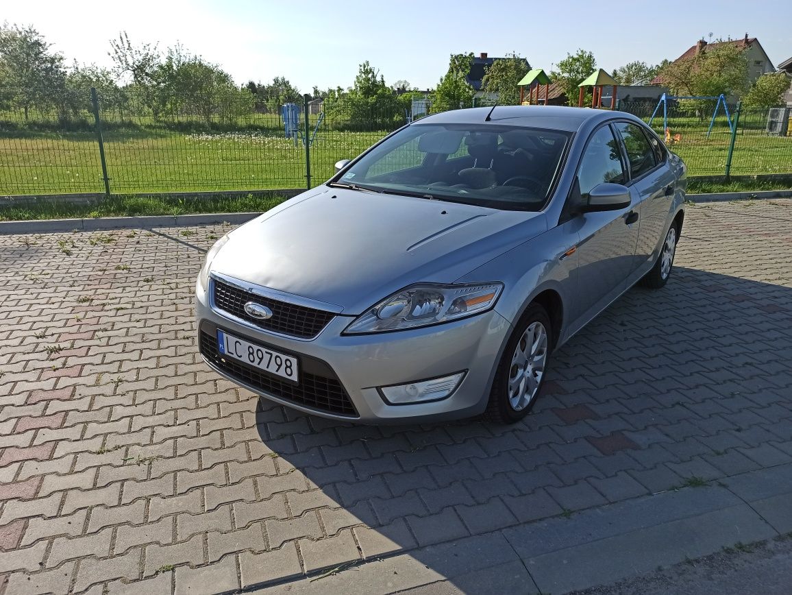 Ford Mondeo 1.6 Benzyna/125KM 2007 rok, mały przebieg