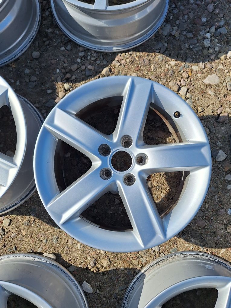 Alufelgi Audi Q5 A4 B8 17 cali