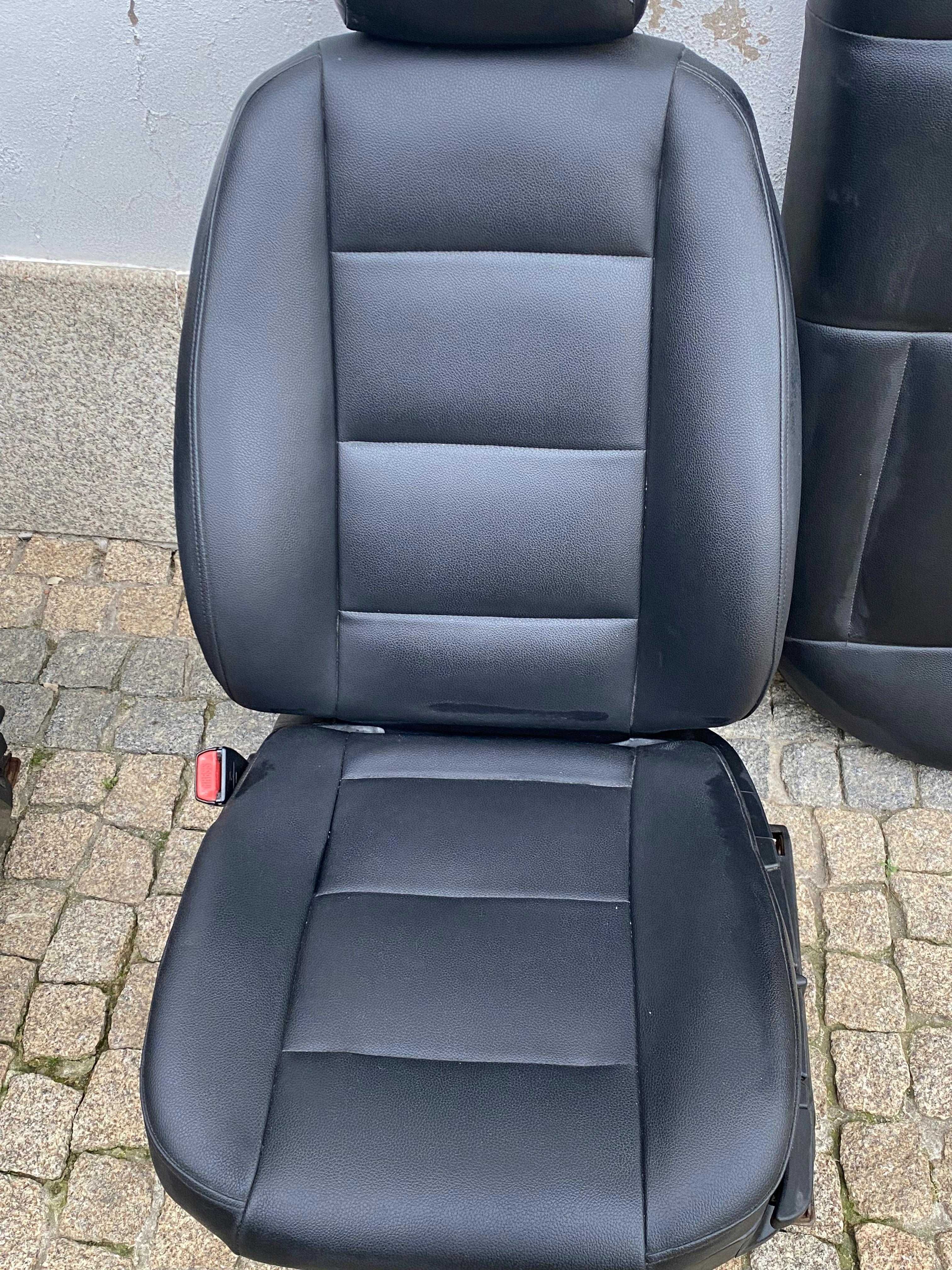 Peças para automóvel