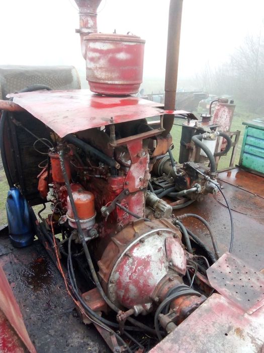 Продам Комбайн Нива