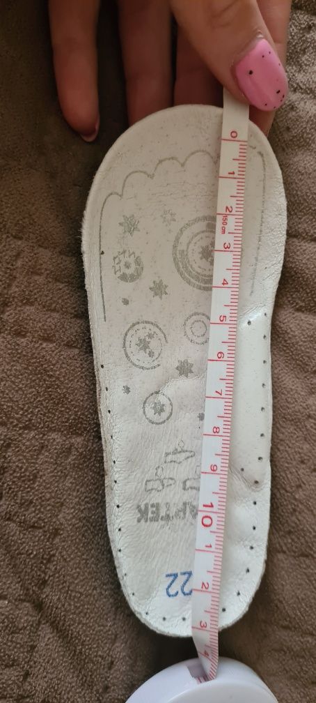 Buty na rzepy Bartek r.22