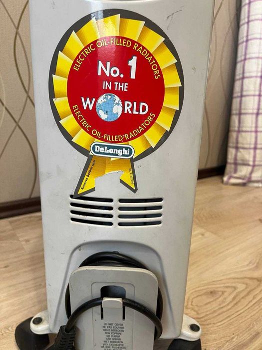 Масляний обігрівач De Longhi Dragon . 1500 Вт