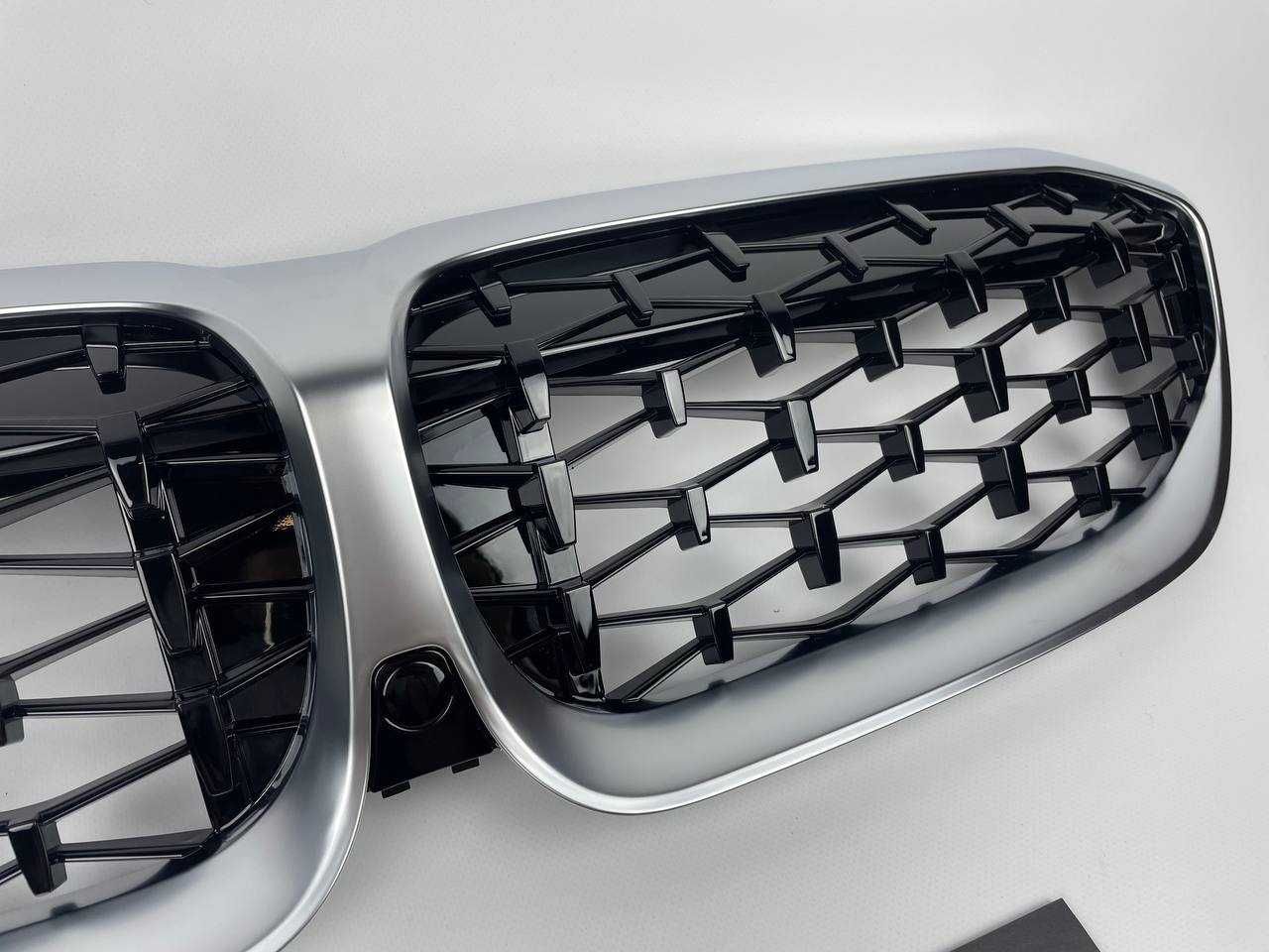 Решетка радиатора (ноздри) BMW 3 G20 (Diamond ) матовий хром / глянець