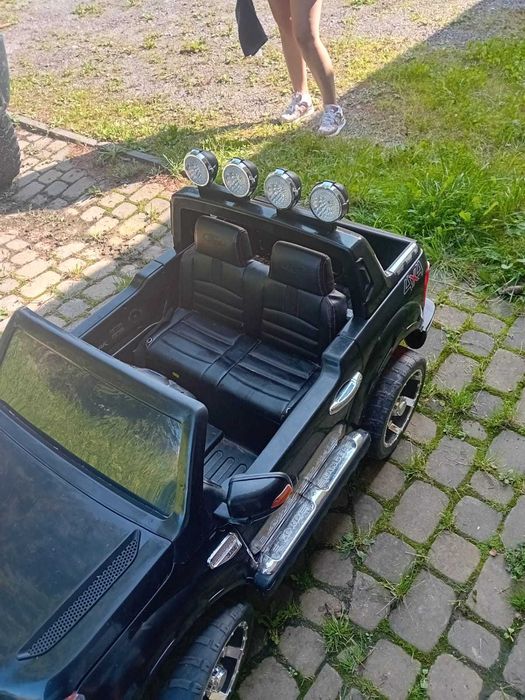 Autko elektryczne dla dzieci