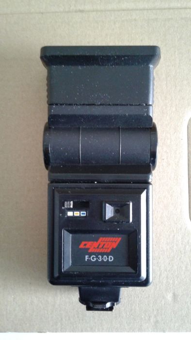 Flash profissional Centron FG 30 D