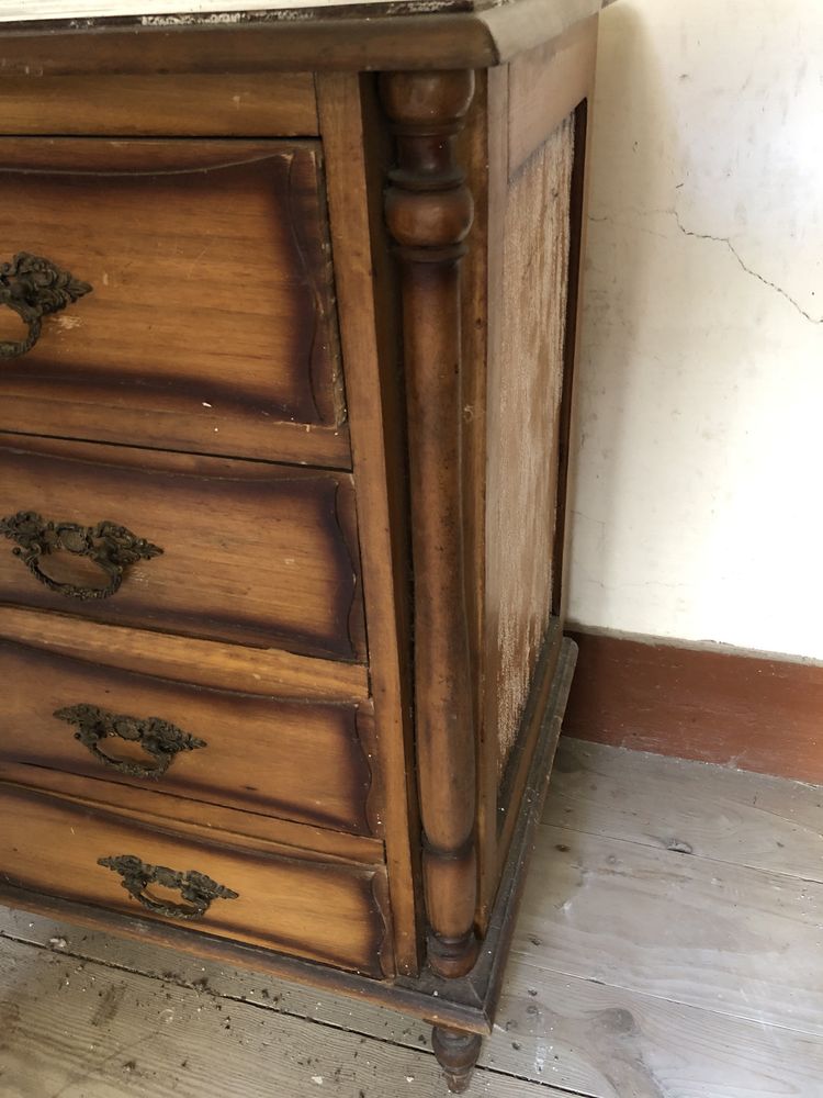 Comoda movel armario de quarto sala antigo